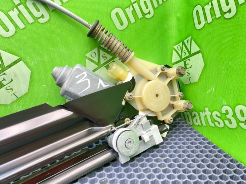 Стеклоподъемник, 2000 рублей, Калининград