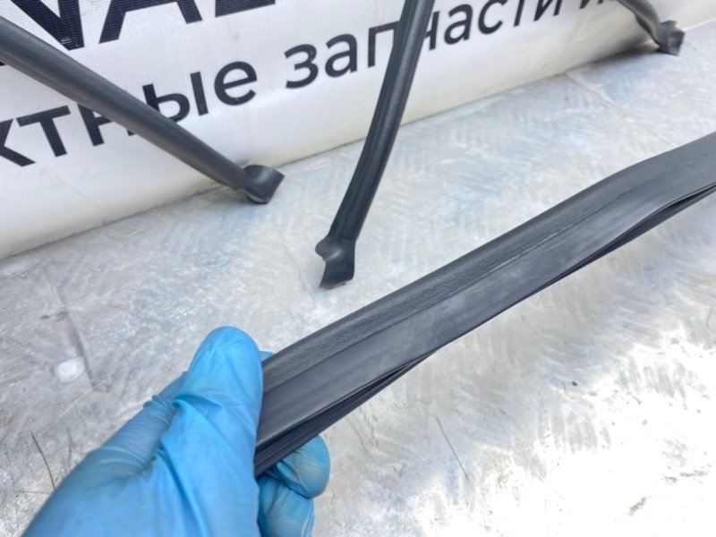 Уплотнители капота, 1600 рублей, Калининград