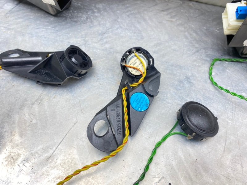 Штатные динамики, 17200 рублей, Калининград