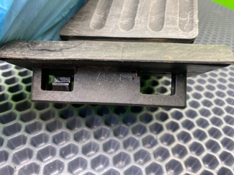 Педаль газа, 2100 рублей, Калининград