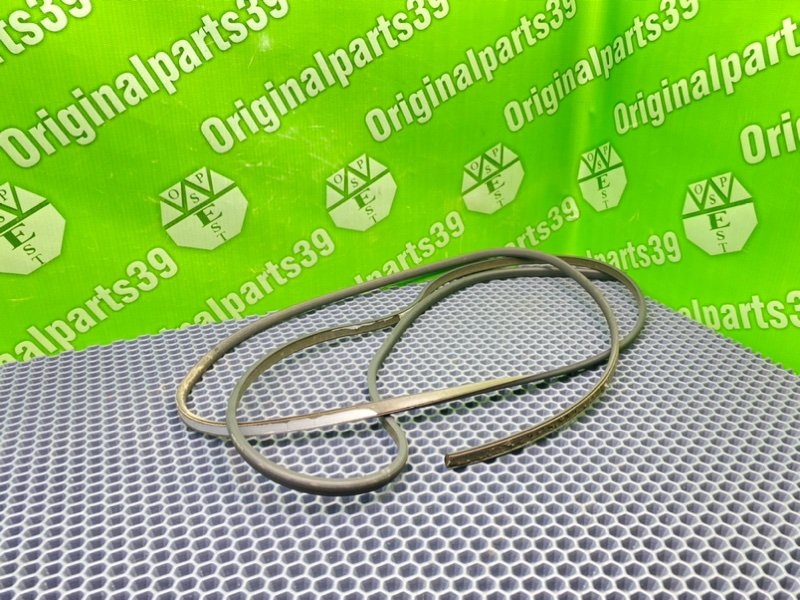 Резинка люка, 1900 рублей, Калининград