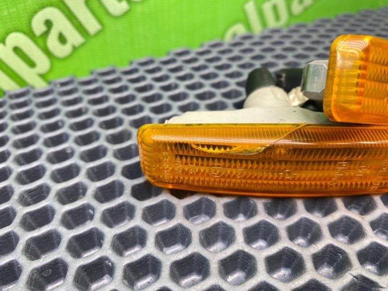 Повторитель поворота, 1000 рублей, Калининград