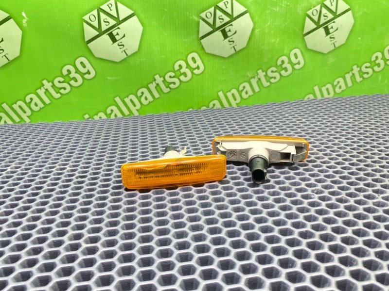 Повторитель поворота, 1000 рублей, Калининград