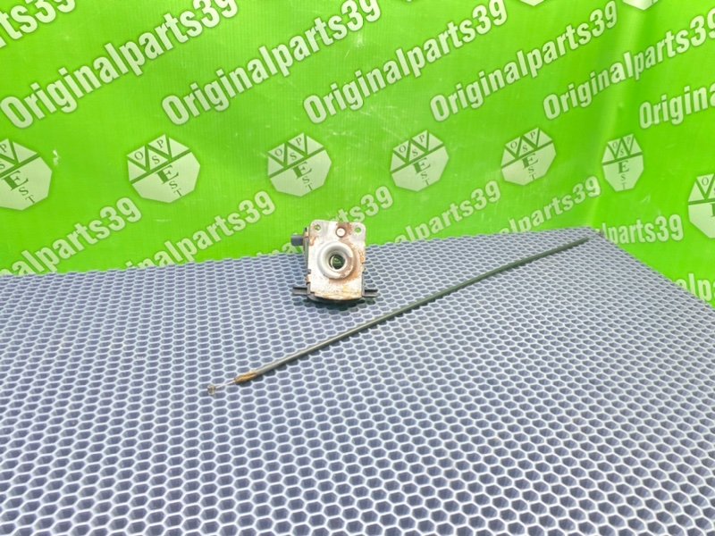 Замки капота, 2300 рублей, Калининград