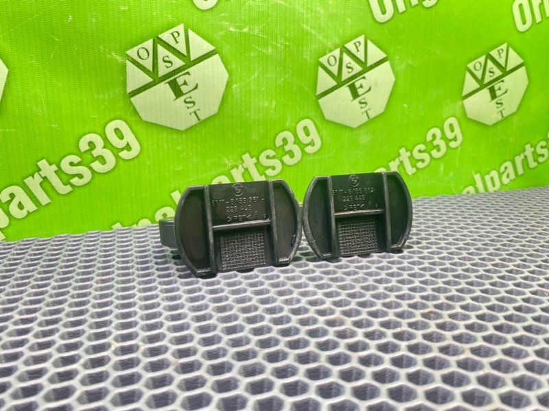 Кронштейны, 800 рублей, Калининград