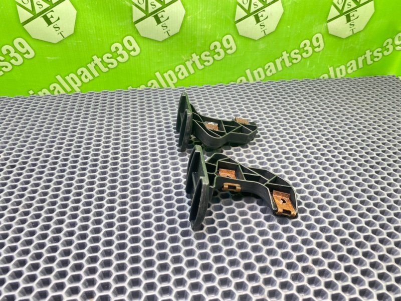 Кронштейны, 800 рублей, Калининград