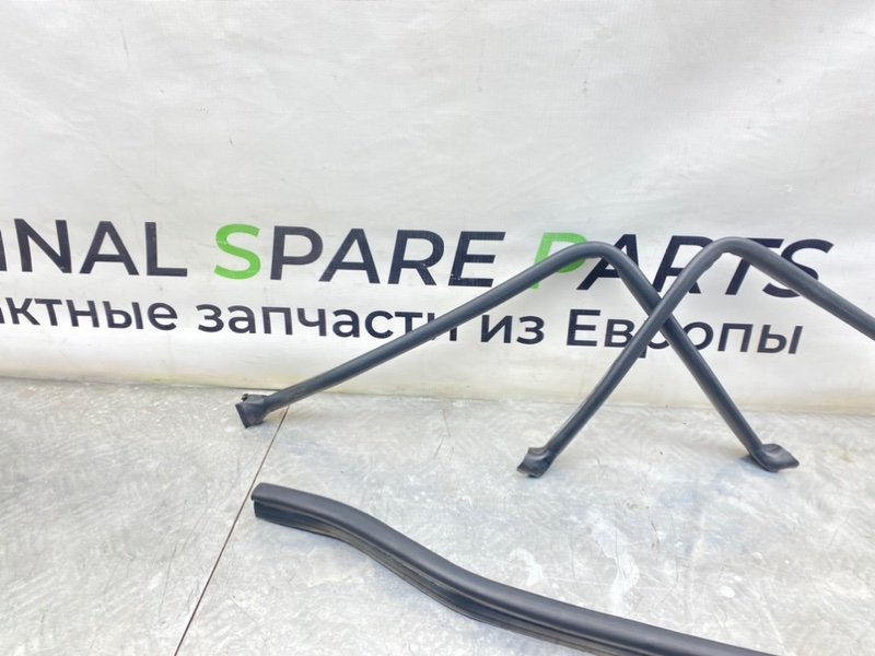 Уплотнители капота, 1600 рублей, Калининград