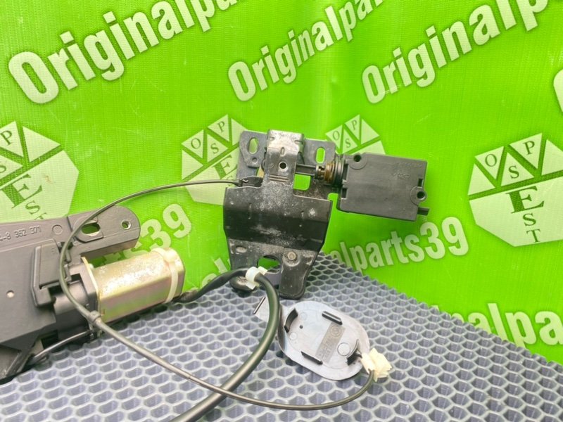 Замок багажника, 2100 рублей, Калининград