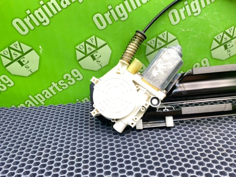 Стеклоподъемник, 2000 рублей, Калининград