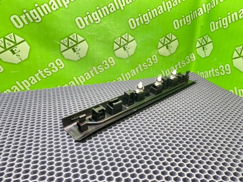 Накладка порога, 6200 рублей, Тверь