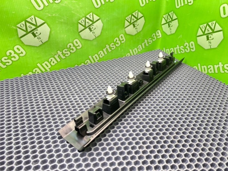 Накладка порога, 6200 рублей, Тверь