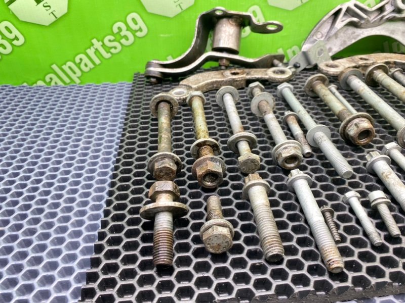 Болты, 2200 рублей, Калининград