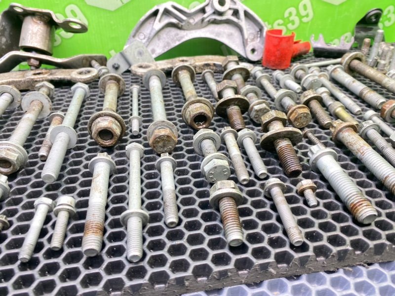 Болты, 2200 рублей, Калининград