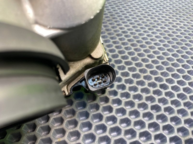 Дроссельная заслонка, 1900 рублей, Калининград