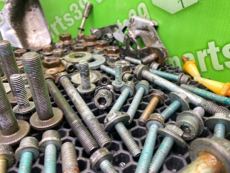 Болты, 2500 рублей, Калининград