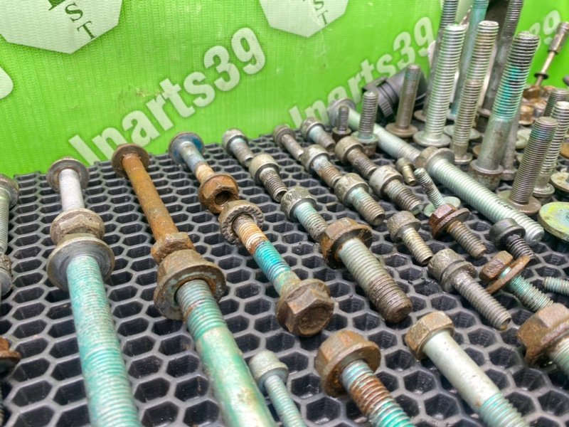 Болты, 2500 рублей, Калининград