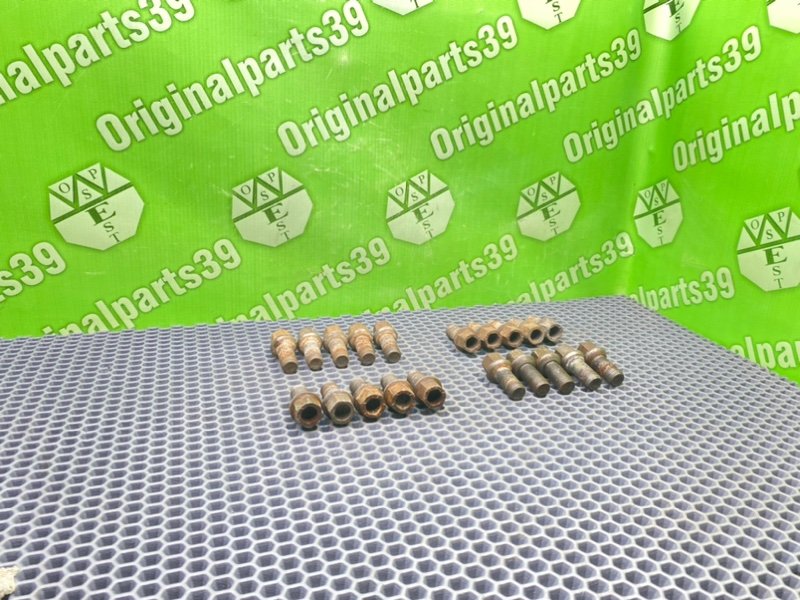 Колесные болты, 2200 рублей, Тверь