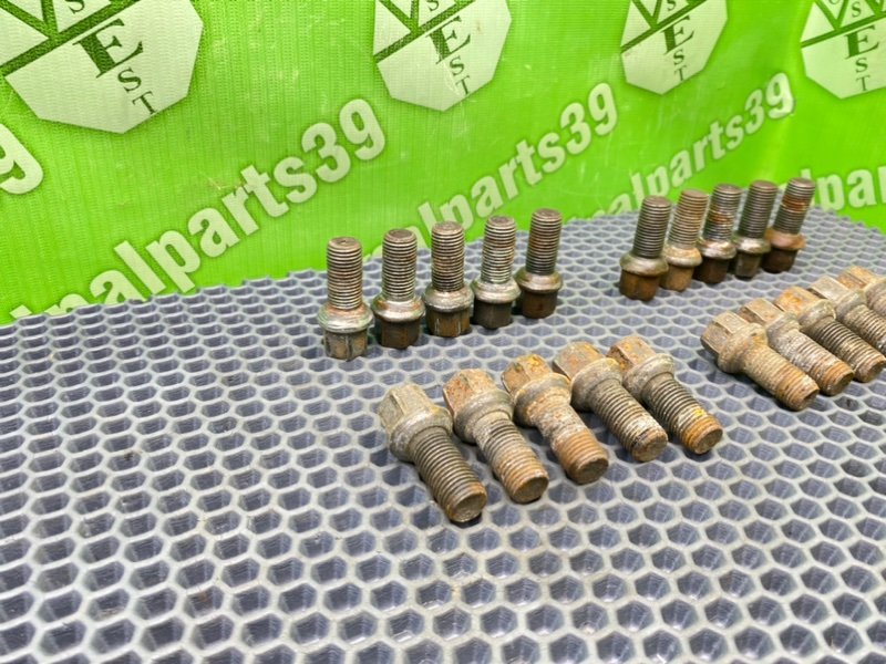 Колесные болты, 2200 рублей, Тверь