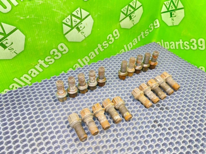 Колесные болты, 2200 рублей, Тверь