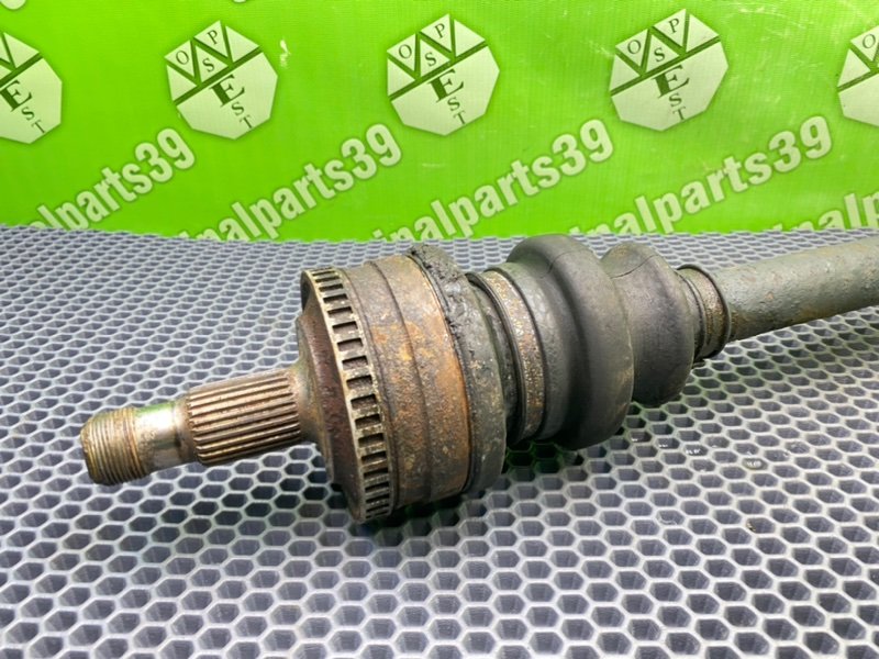 Полуось, 4700 рублей, Калининград