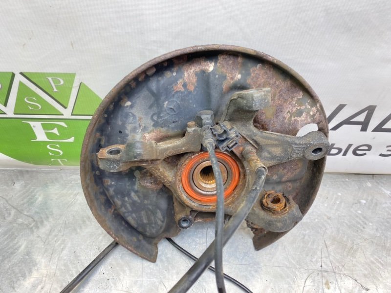 Поворотный кулак, 3800 рублей, Калининград