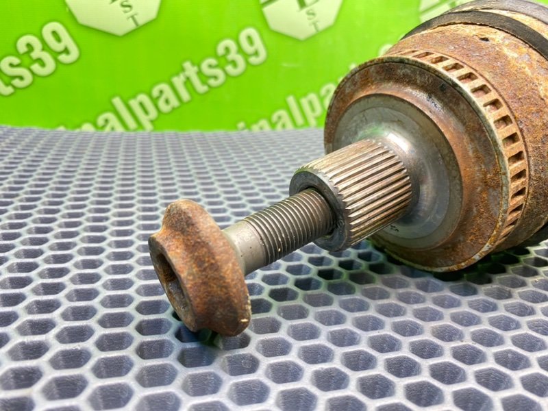 Полуось, 3500 рублей, Калининград