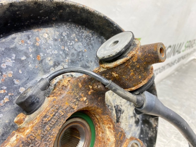 Поворотный кулак, 2900 рублей, Калининград