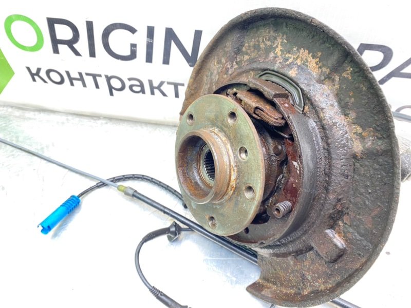 Поворотный кулак, 3900 рублей, Калининград