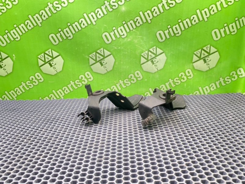 Кронштейны, 1700 рублей, Калининград