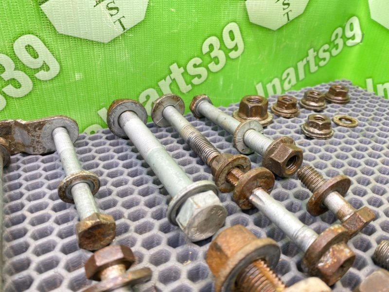 Болты подрамника, 2000 рублей, Калининград