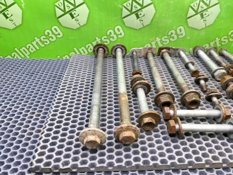 Болты подрамника, 2000 рублей, Калининград