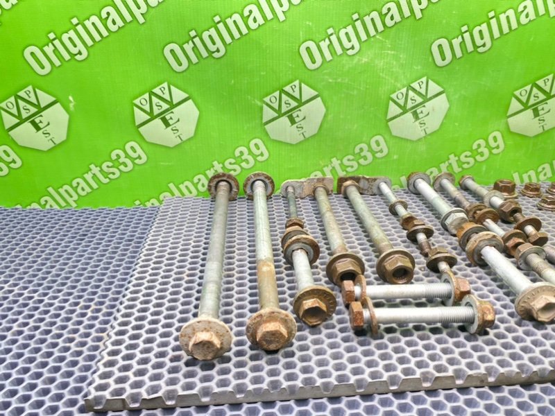 Болты подрамника, 2000 рублей, Калининград