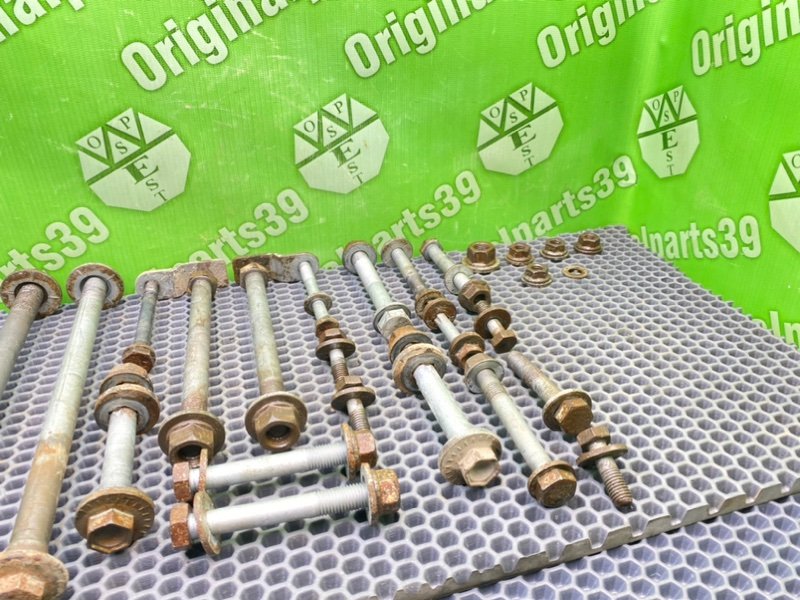 Болты подрамника, 2000 рублей, Калининград