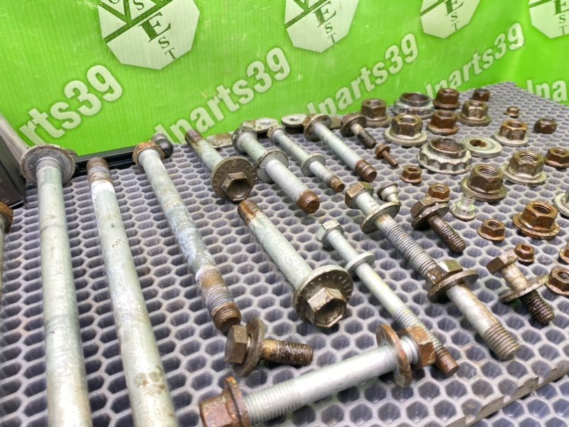 Болты подрамника, 2200 рублей, Калининград