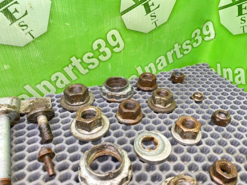 Болты подрамника, 2200 рублей, Калининград