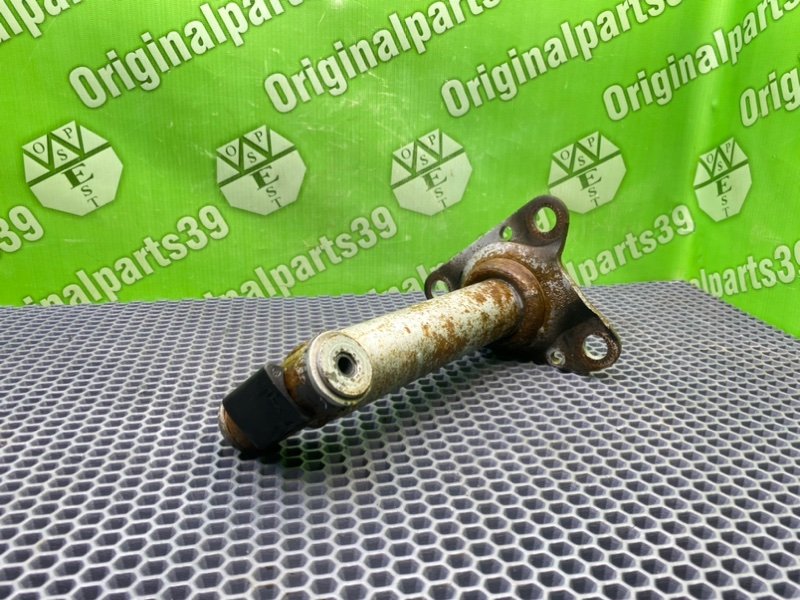 Кронштейн усилителя бампера, 3600 рублей, Калининград