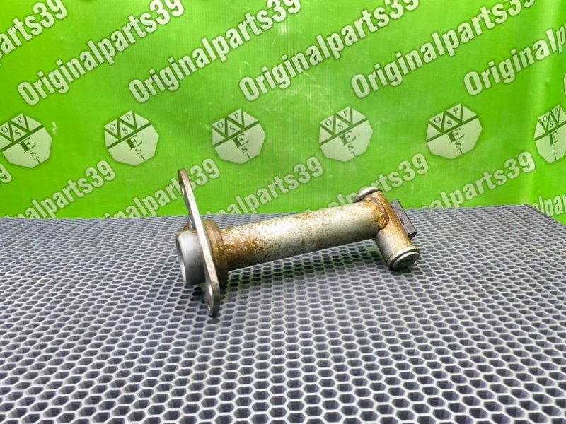 Кронштейн усилителя бампера, 3600 рублей, Калининград