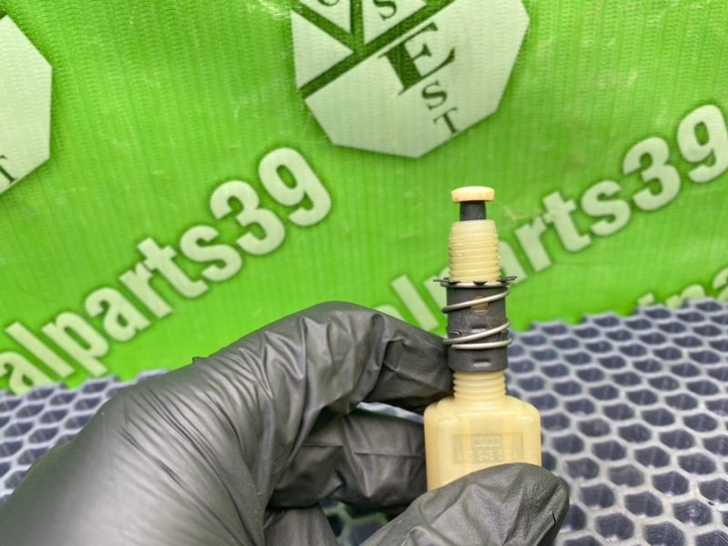 Концевик стоп-сигнала, 800 рублей, Калининград