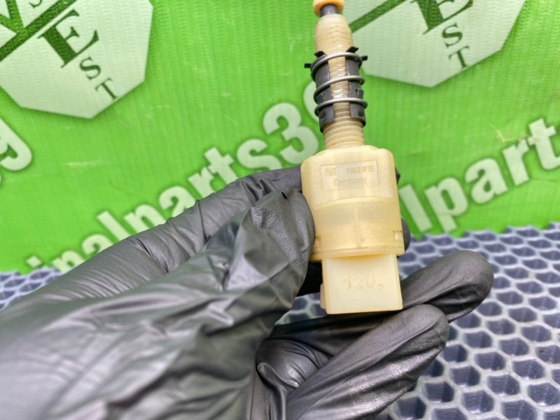 Концевик стоп-сигнала, 800 рублей, Калининград