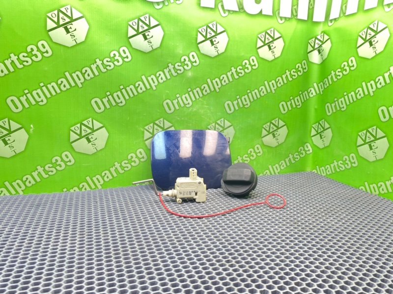 Лючок бензобака, 1400 рублей, Калининград