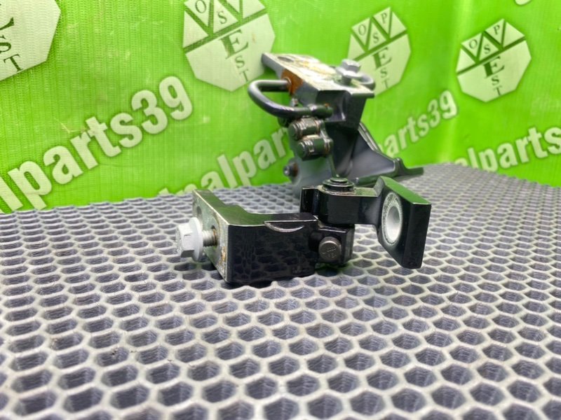 Петли дверей, 1600 рублей, Калининград