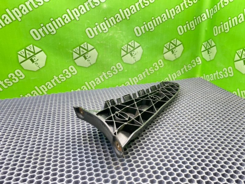 Кронштейн бампера, 1400 рублей, Калининград