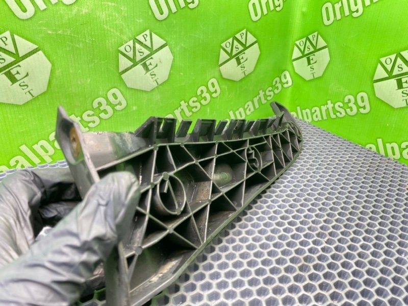 Кронштейн бампера, 1400 рублей, Калининград