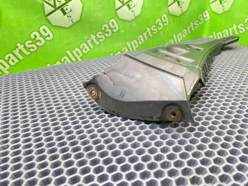 Кронштейн бампера, 1400 рублей, Калининград