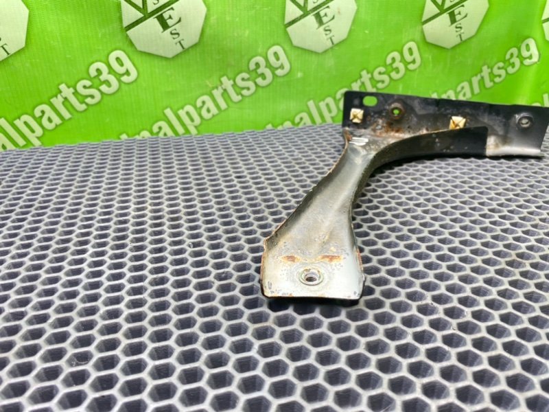 Кронштейн крыла, 1300 рублей, Калининград