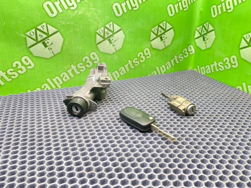 Комплект замков, 3990 рублей, Тверь