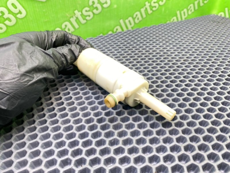 Насос омывателя фар, 1000 рублей, Калининград