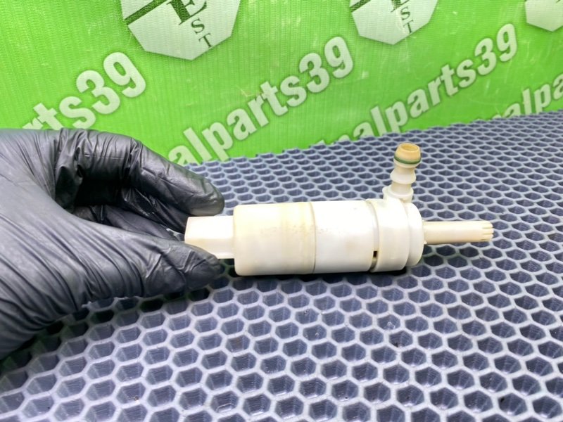 Насос омывателя фар, 1000 рублей, Калининград