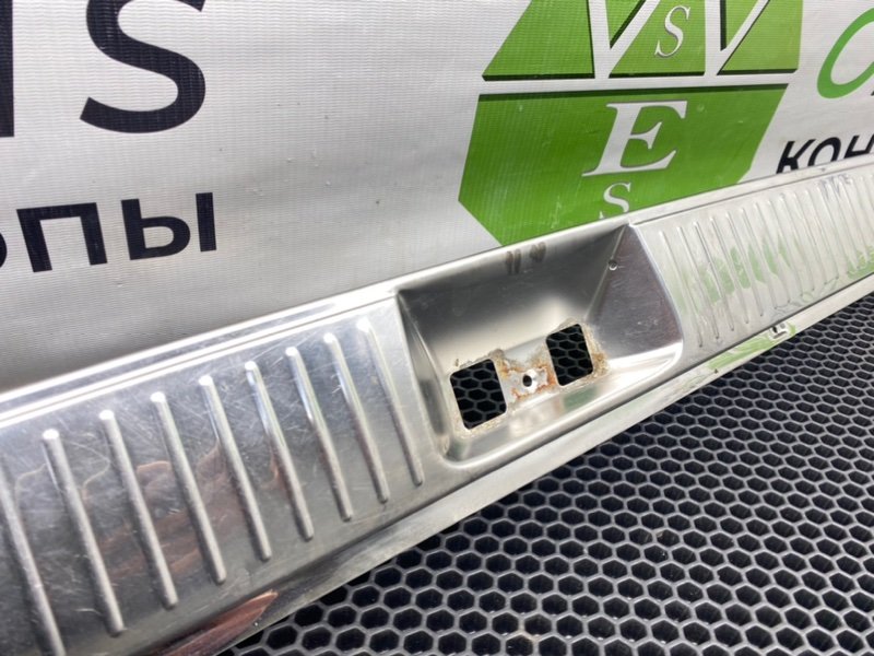 Накладка замка багажника, 1400 рублей, Калининград