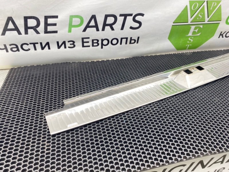 Накладка замка багажника, 1400 рублей, Калининград